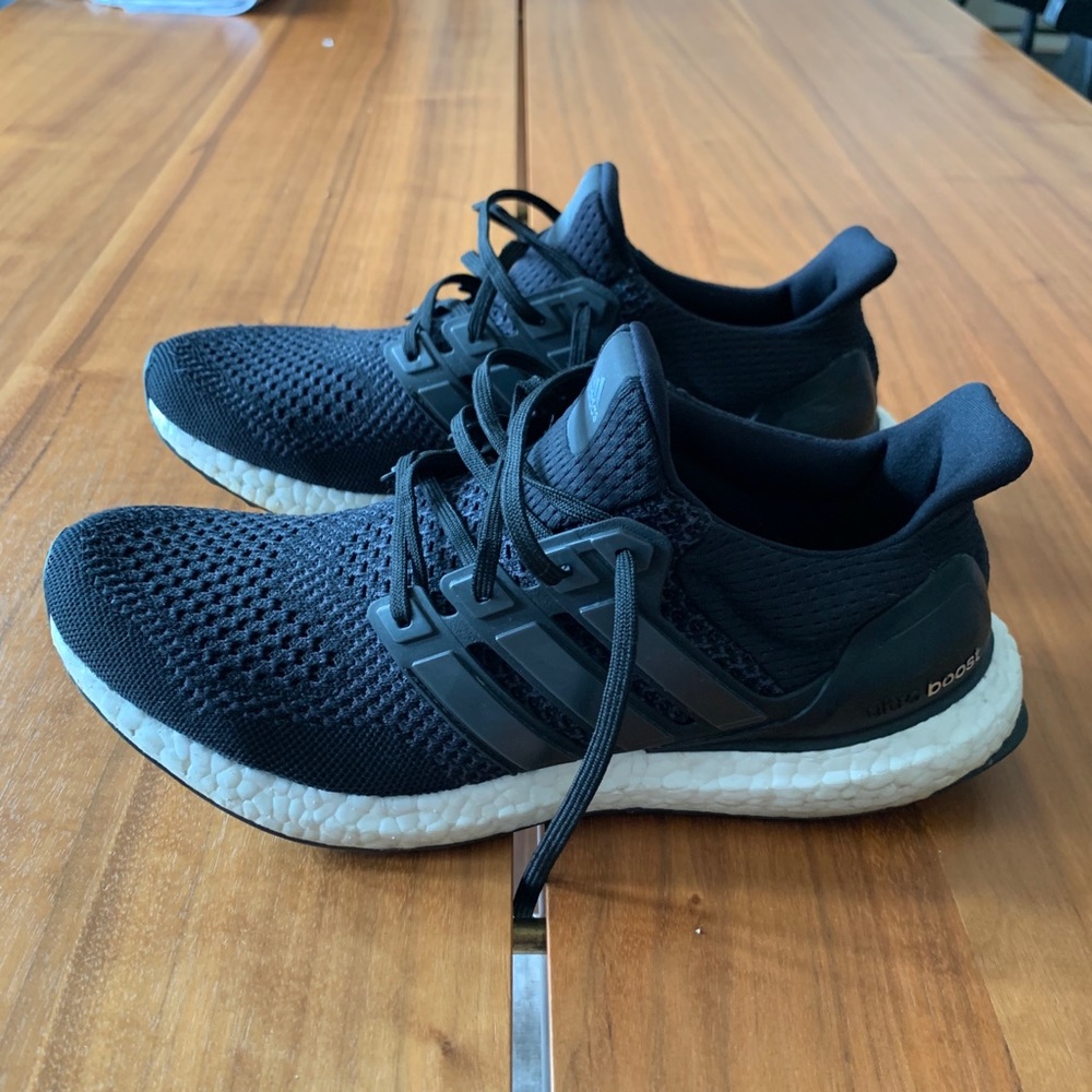 Adidas Ultraboost (Black, 9.5, First Generation)